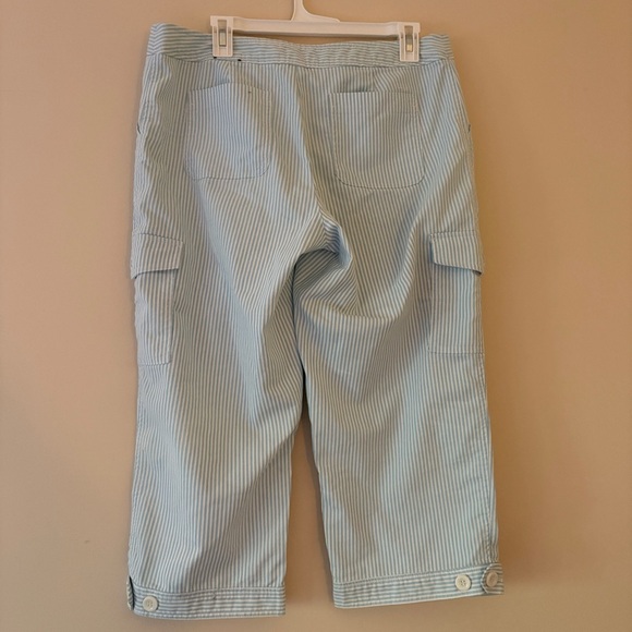 Izod Blue White Striped Cargo Capri Pants Women’s Size 12 - Picture 2 of 3